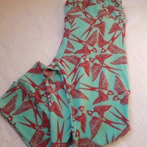 Lularoe Leggings TALL AND CURVY